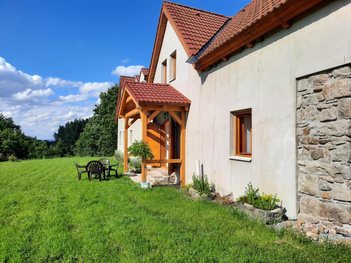 Apartmán Novohradské hory - pronájem na samotě u lesa Benesov nad Cernou Exteriér fotografie