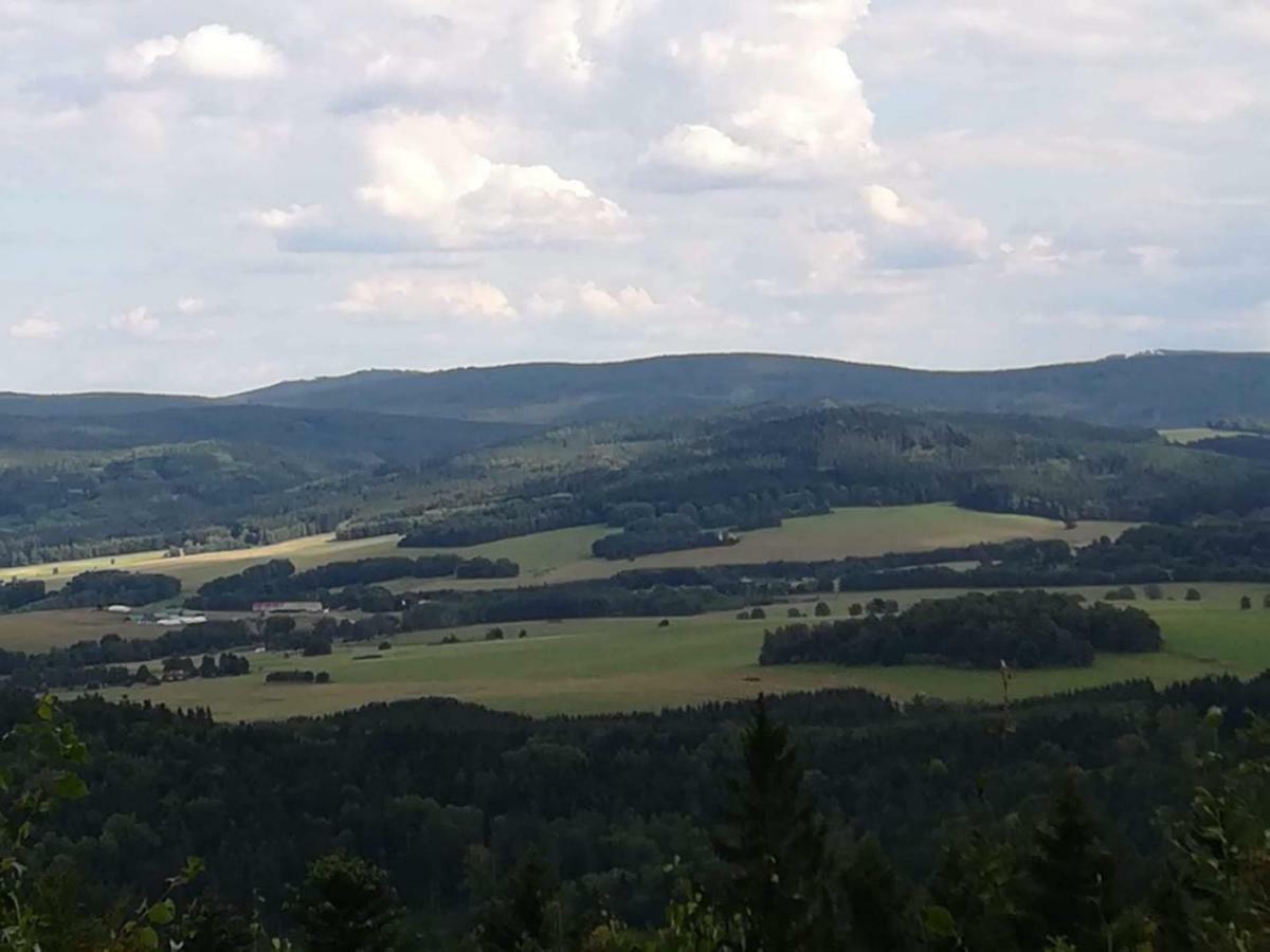 Apartmán Novohradské hory - pronájem na samotě u lesa Benesov nad Cernou Exteriér fotografie